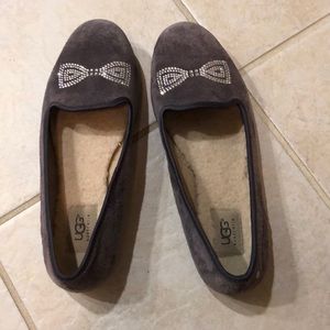 Suede Ugg flats. Good Condition